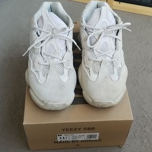 Yeezy Blush 500 11.5